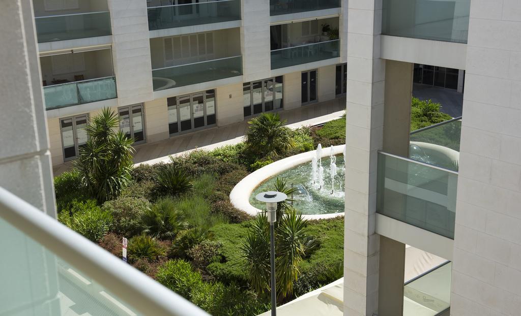 Flowers Luxury Apartamento *